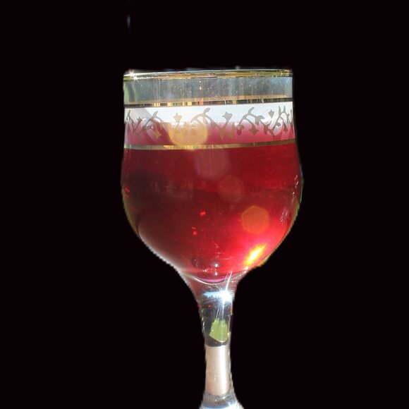 Vintage Victoria 24K Gold Goblets – Set of 4 – Holiday Barware – MCM – 8" – EUC - Picture 7 of 12